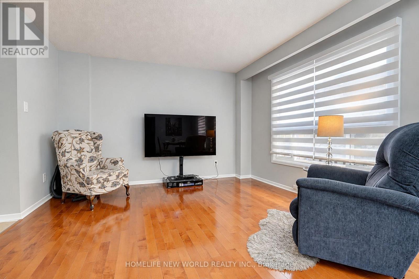 23 Shepmore Terrace, Toronto, Ontario  M1B 3H3 - Photo 8 - E14115562