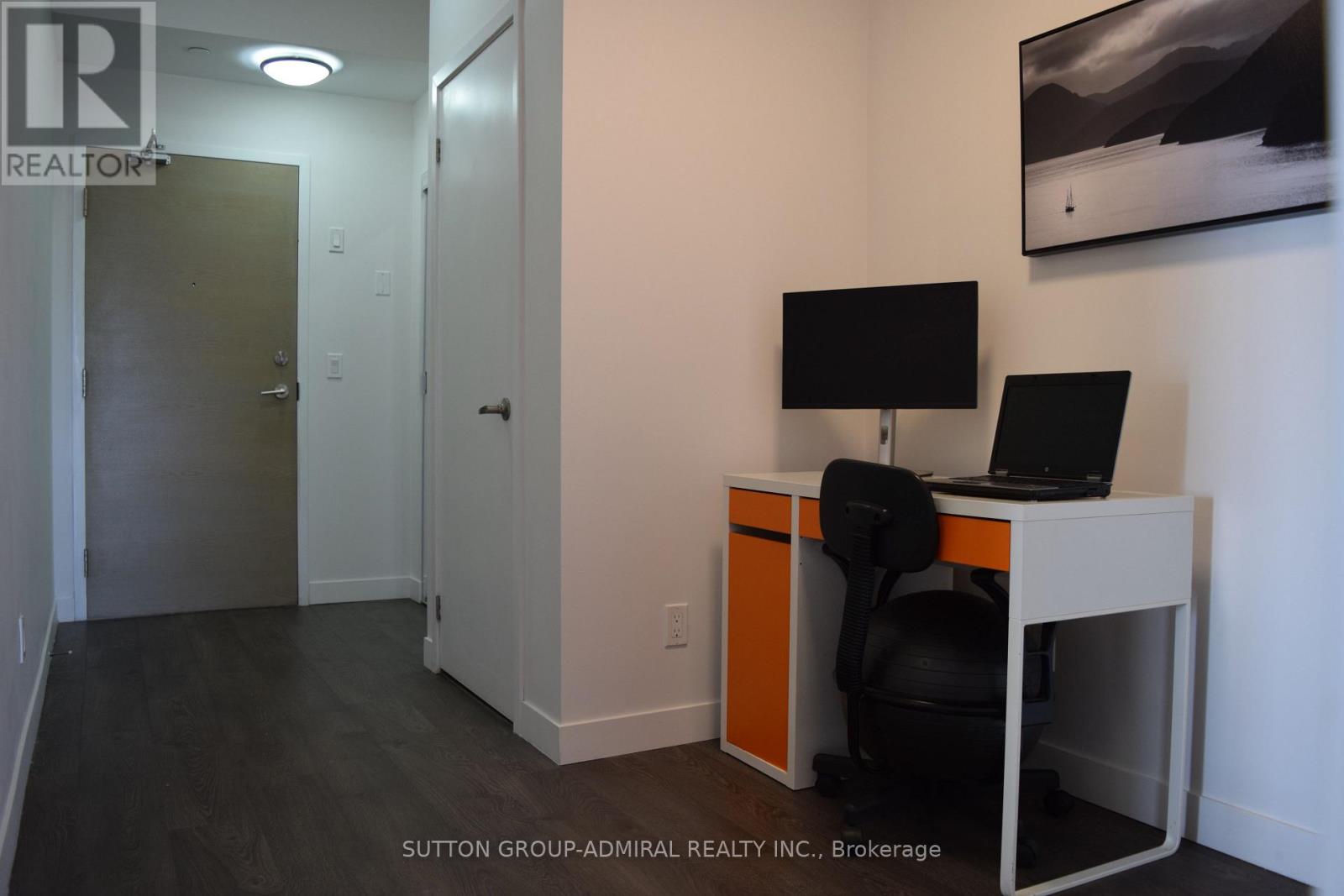 Unit# 411 - 2055 Danforth Avenue, Toronto, Ontario  M4C 1J8 - Photo 8 - E14115574