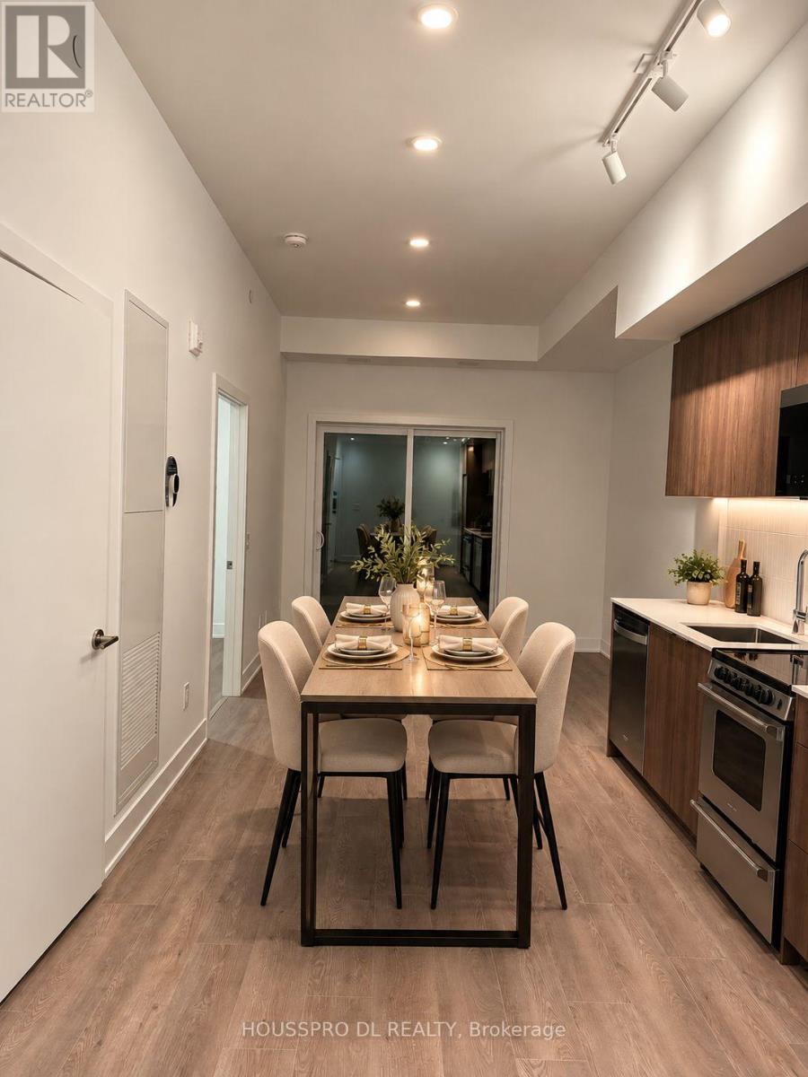 118 - 3008 William Cutmore Boulevard, Oakville, Ontario  L6H 7G1 - Photo 5 - W14115560