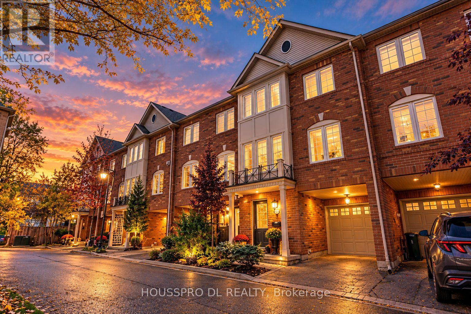 12 - 619 EVANS AVENUE, Toronto, Ontario