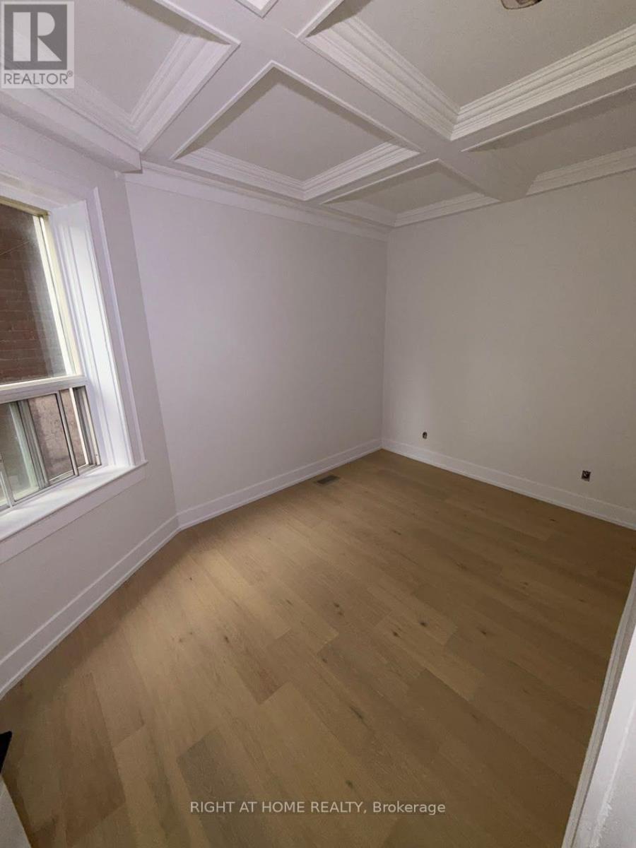 202 - 2245 Dundas Street W, Toronto, Ontario  M6R 1X6 - Photo 2 - W14115582
