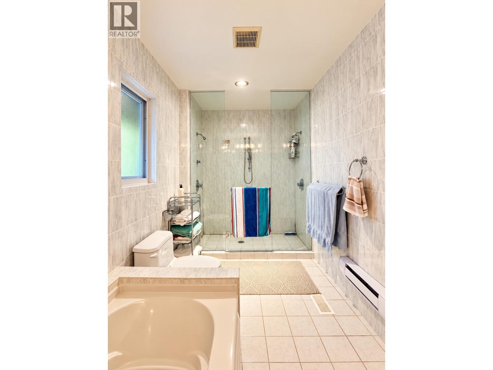 1263 Chartwell Place, West Vancouver, British Columbia V7S 2S2 - Photo 18 - R3177998
