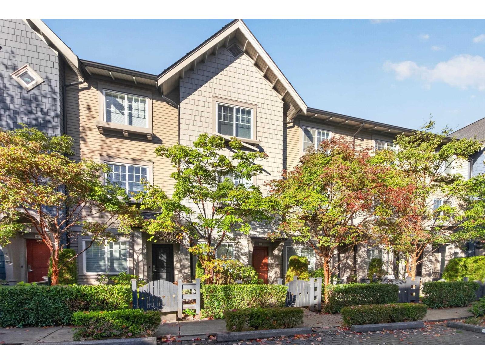 43 6450 204 Street, Surrey, British Columbia  V3S 2X4 - Photo 2 - R3178351