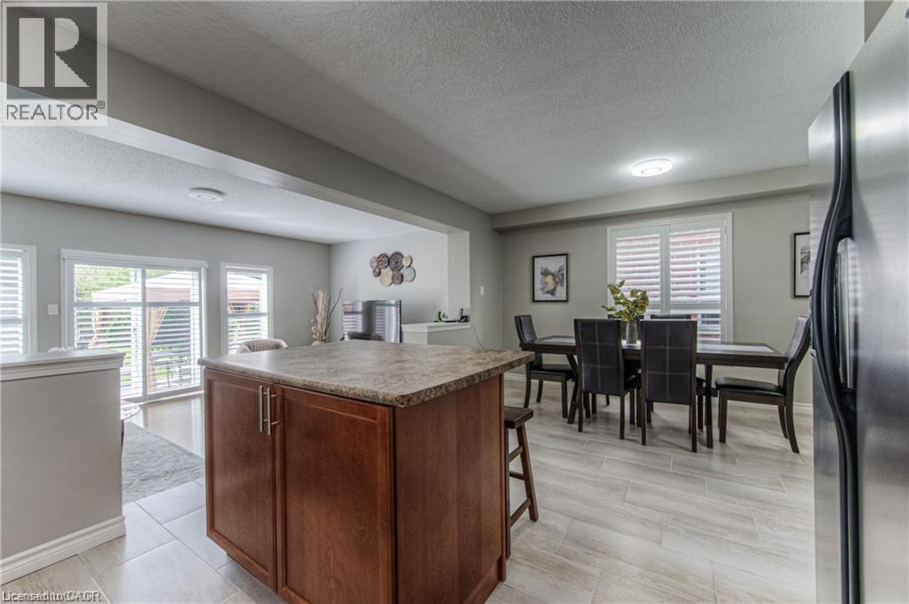 308 Colton Circle Unit# Upper Level, Kitchener, Ontario  N2A 4K1 - Photo 7 - 40873825