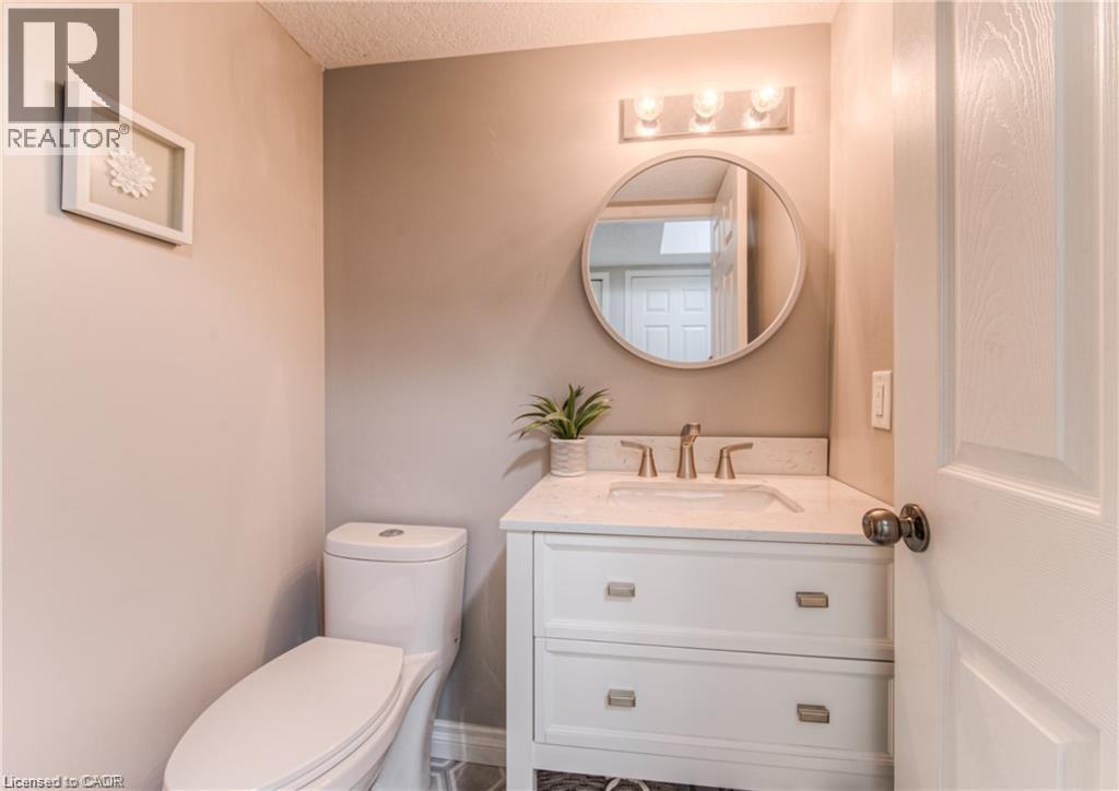 308 Colton Circle Unit# Upper Level, Kitchener, Ontario  N2A 4K1 - Photo 18 - 40873825