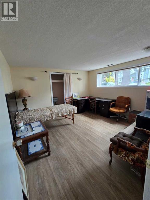 5051 Vantage Crescent NW, Calgary, Alberta  T3A 1X6 - Photo 14 - A2354695