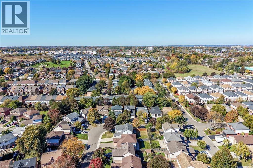 55 Fusilier Drive, Hamilton, Ontario  L9B 2E5 - Photo 42 - 40872792