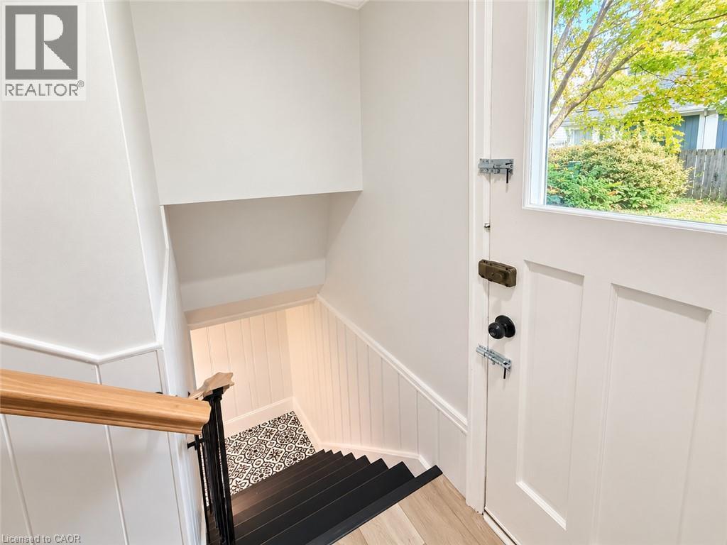 82 Wilson Street E, Ancaster, Ontario  L9G 2B5 - Photo 11 - 40873914