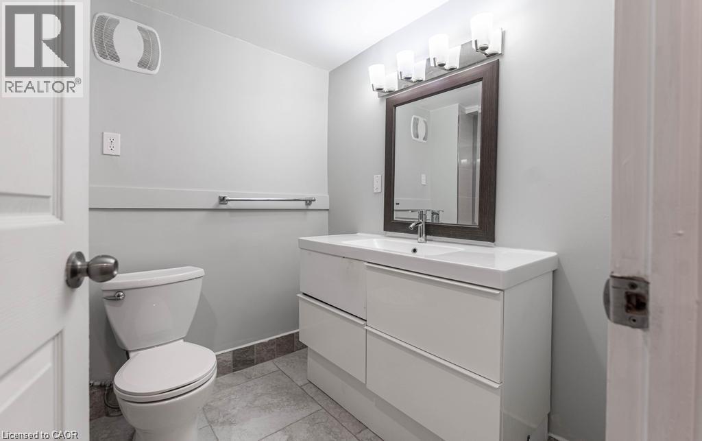 88 Wilson Street E, Ancaster, Ontario  L9G 2B5 - Photo 15 - 40873913