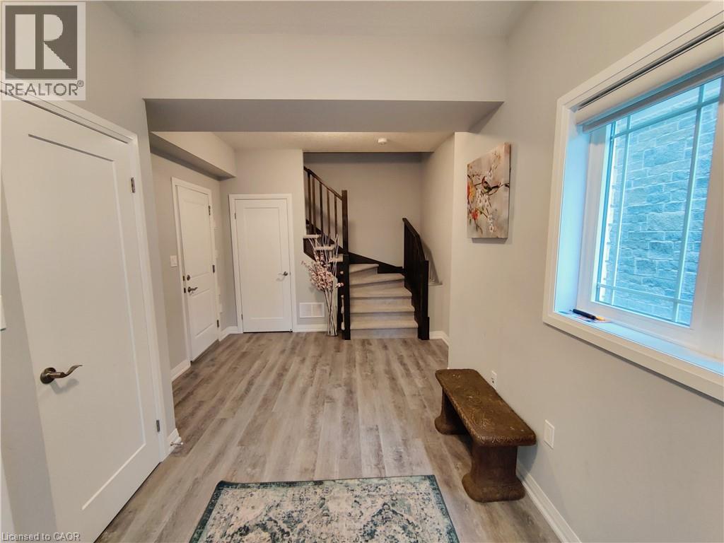 14 Aquarius Crescent, Hamilton, Ontario  L0R 1P0 - Photo 3 - 40873572