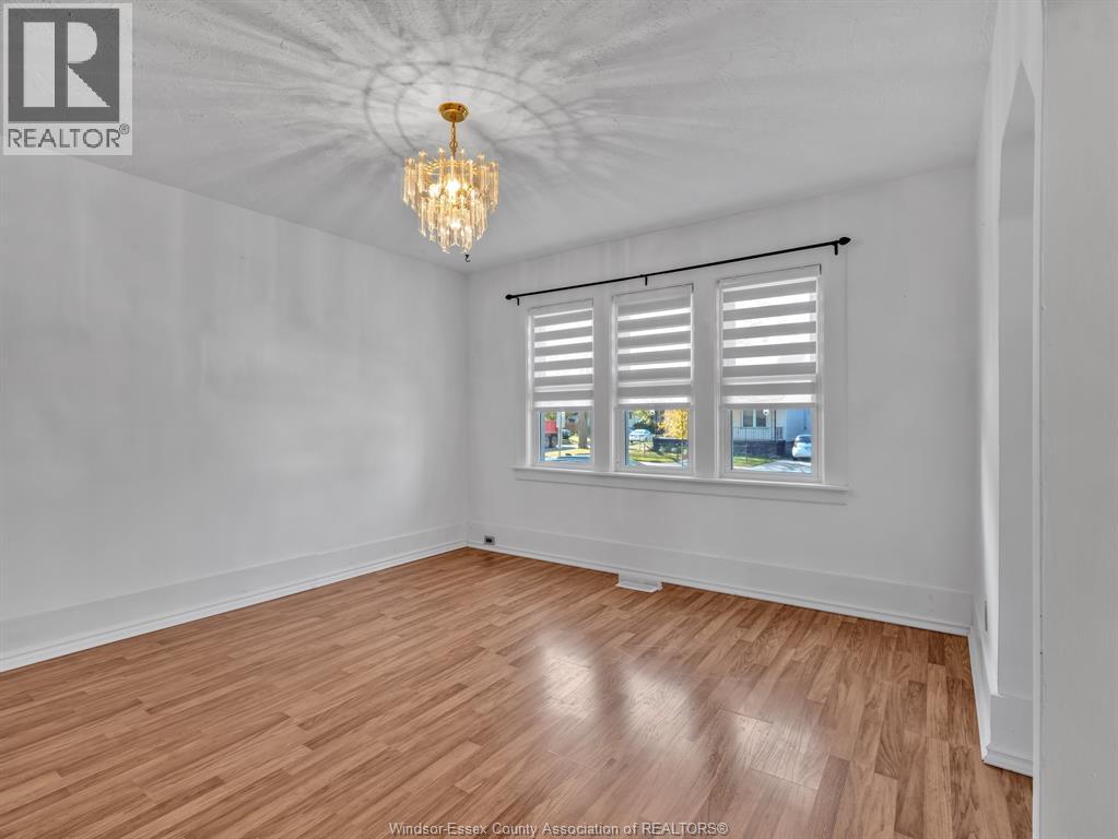 1090 Lena, Windsor, Ontario  N9C 3K4 - Photo 7 - 26026166