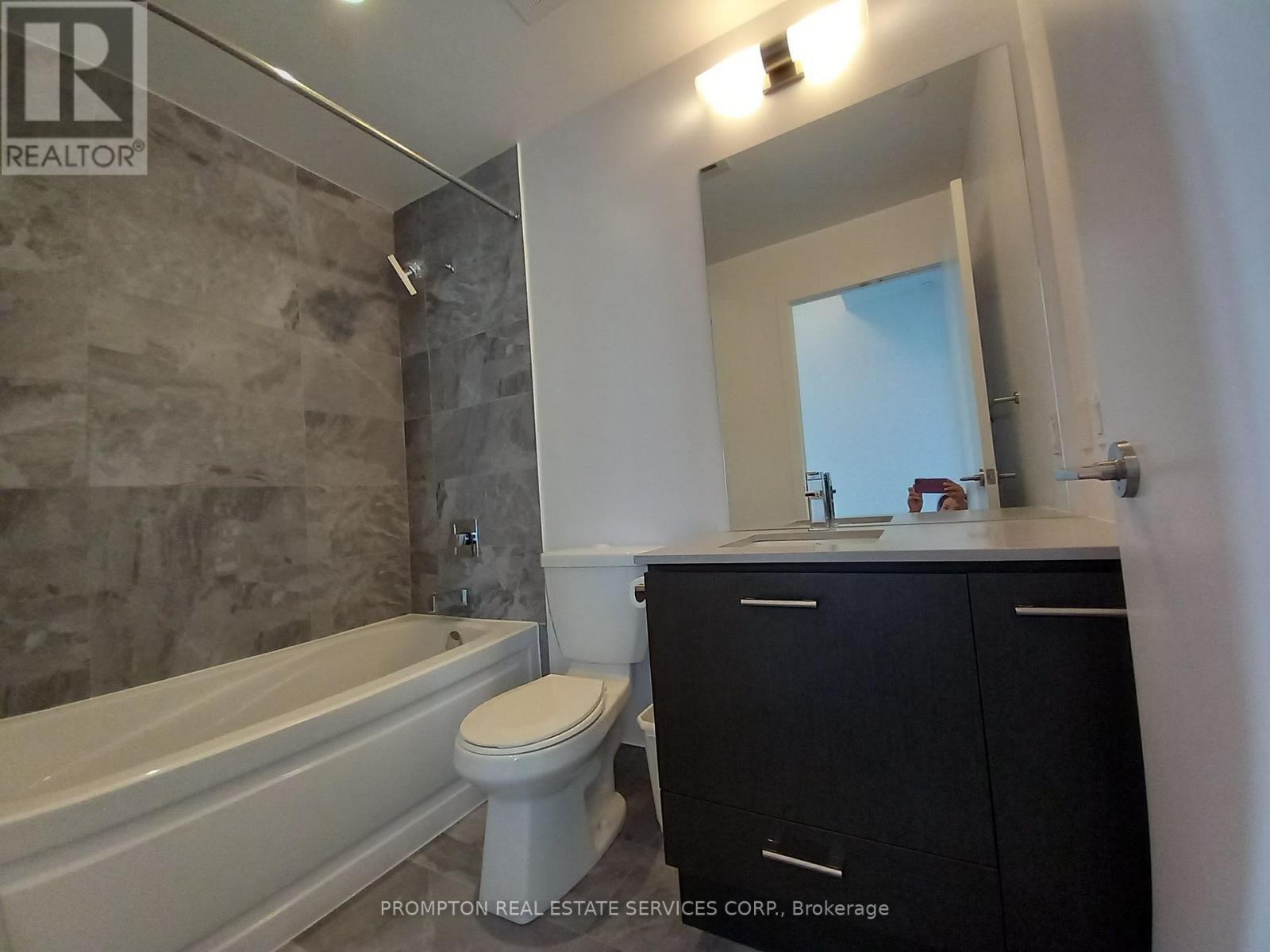 Ph312 - 87 Peter Street, Toronto, Ontario  M5V 0P1 - Photo 29 - C14108372