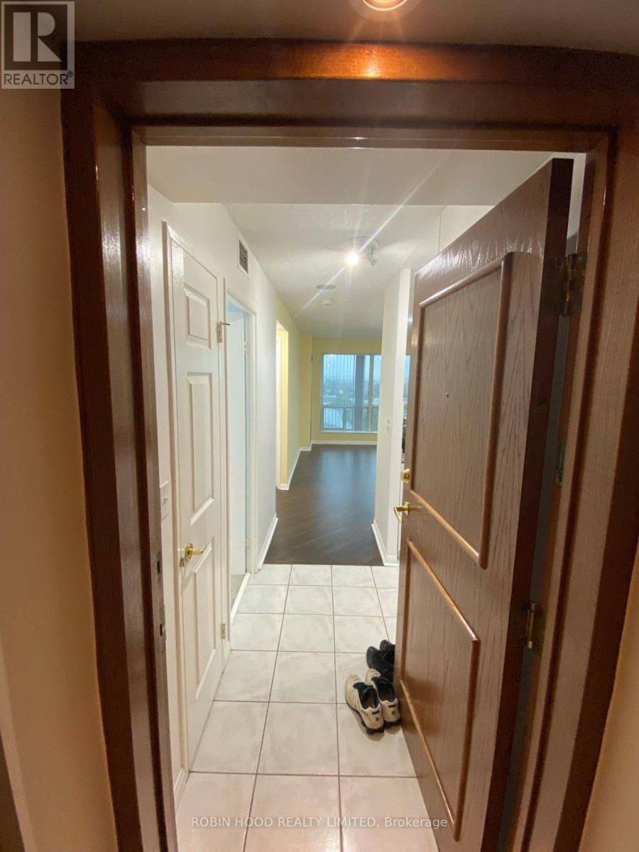 1805 - 11 Lee Centre Drive, Toronto, Ontario  M1H 3J5 - Photo 24 - E13884746