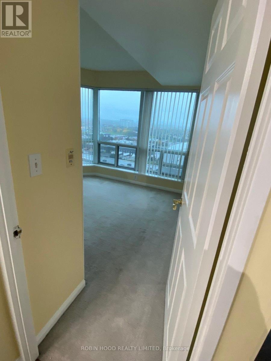 1805 - 11 Lee Centre Drive, Toronto, Ontario  M1H 3J5 - Photo 10 - E13884746