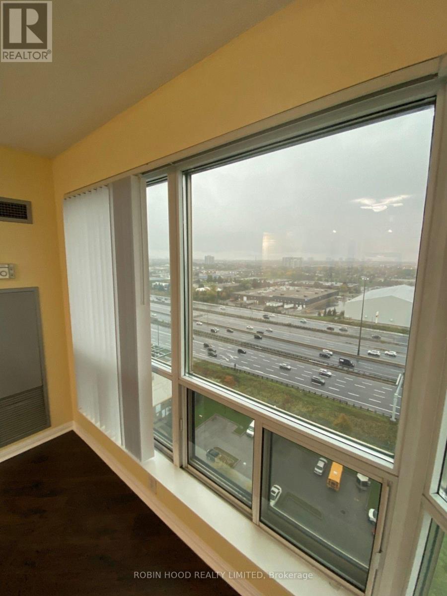 1805 - 11 Lee Centre Drive, Toronto, Ontario  M1H 3J5 - Photo 21 - E13884746