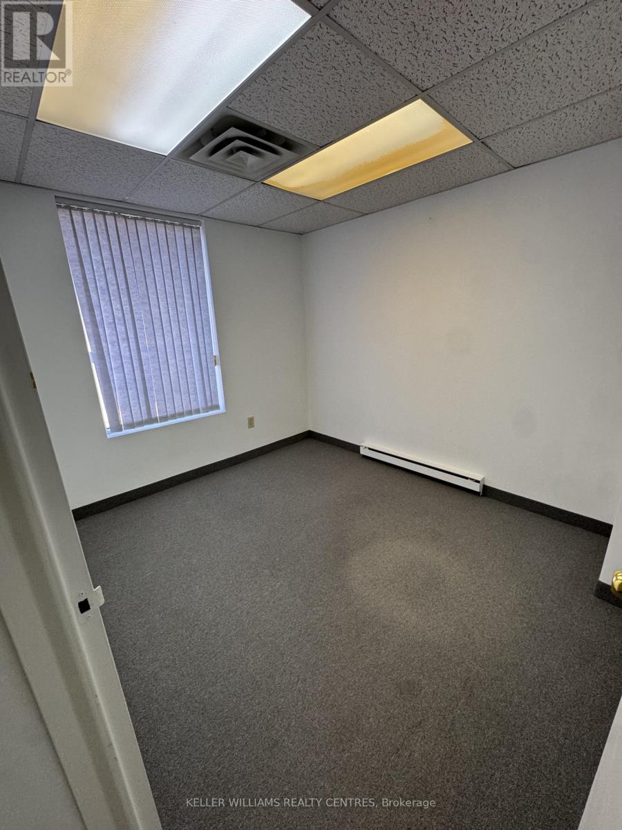 301 - 5871 Highway 7 Road E, Markham, Ontario  L3P 1A3 - Photo 3 - N13785288