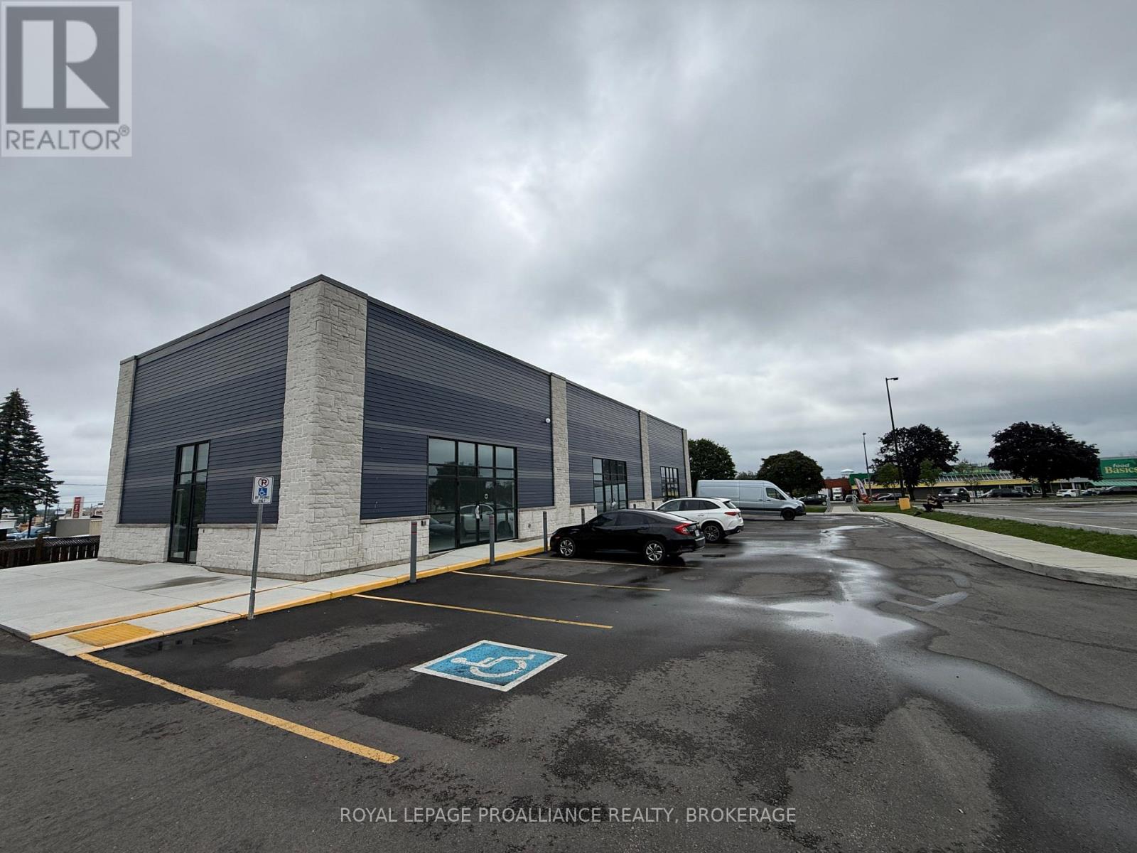 A - 7721 Kent Boulevard, Brockville, Ontario  K6V 3G7 - Photo 3 - X13028442