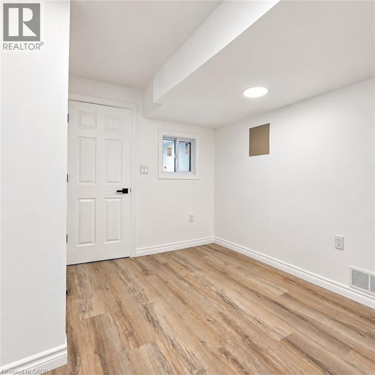 69 Tupper Crescent Unit# Lower, Kitchener, Ontario  N2B 2Y1 - Photo 9 - 40872664