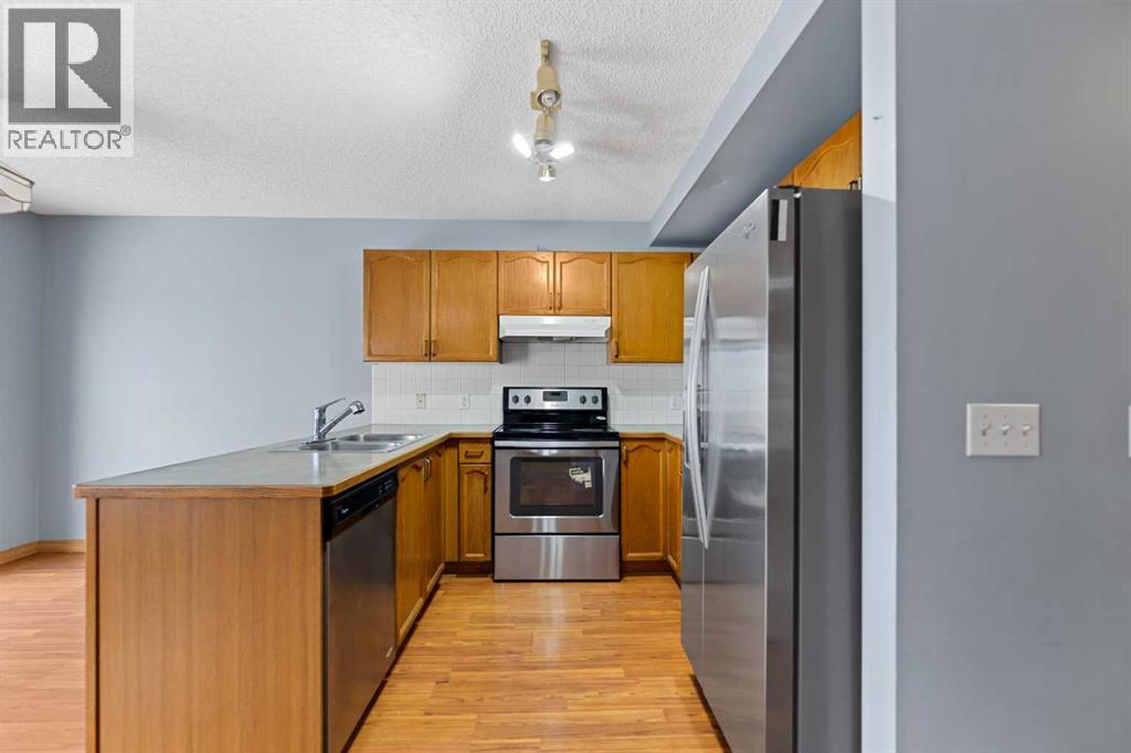 6 Martin Crossing Way Ne, Calgary, Alberta  T3J 3V1 - Photo 11 - A2353155