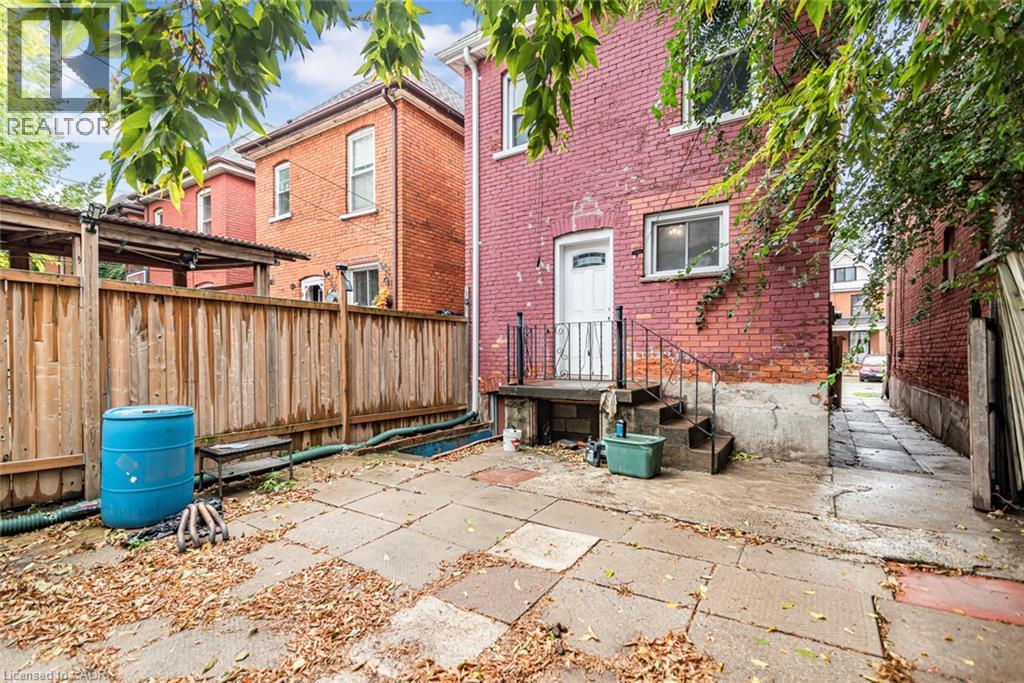 46 Holton Avenue N, Hamilton, Ontario L8L 6H4 - Photo 36 - 40870699