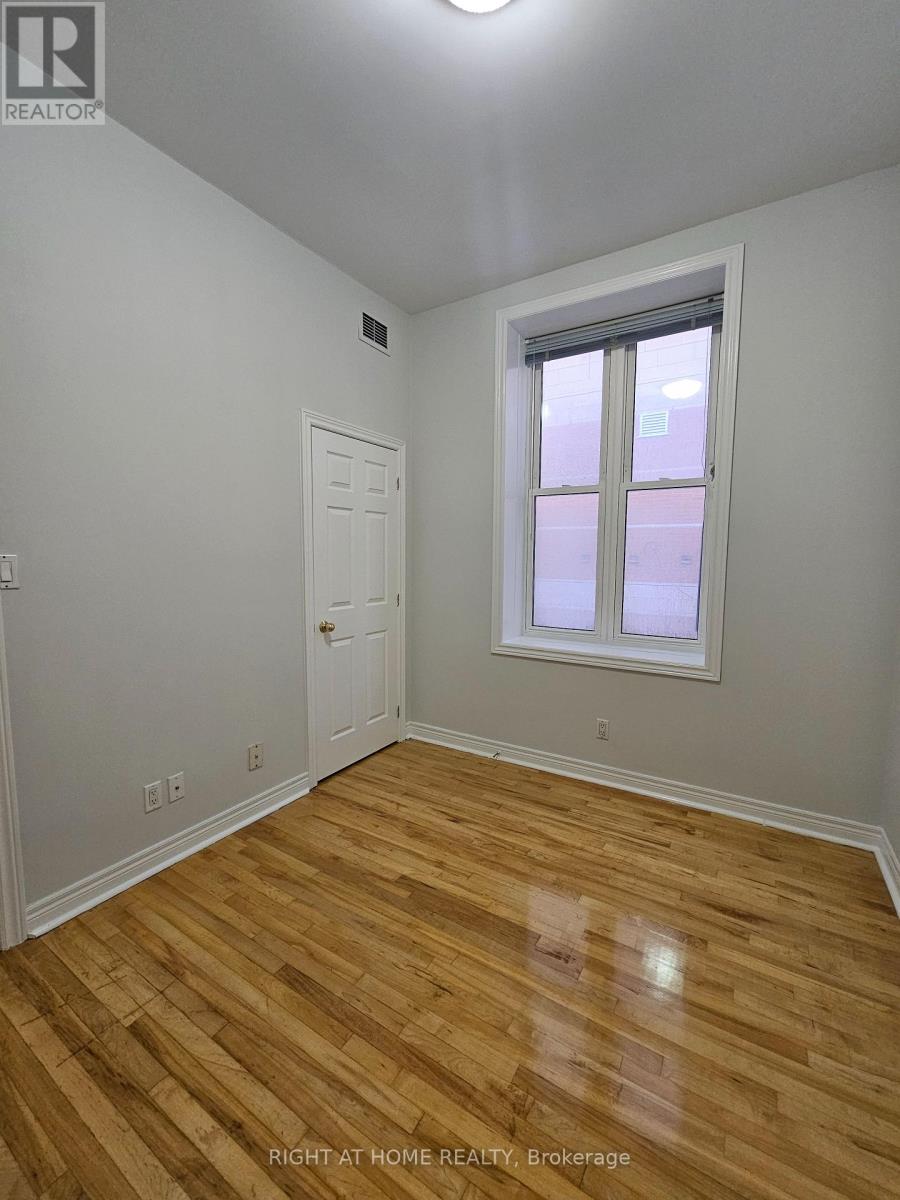 207 - 524 Yonge Street, Toronto, Ontario  M4Y 1X9 - Photo 21 - C14115610