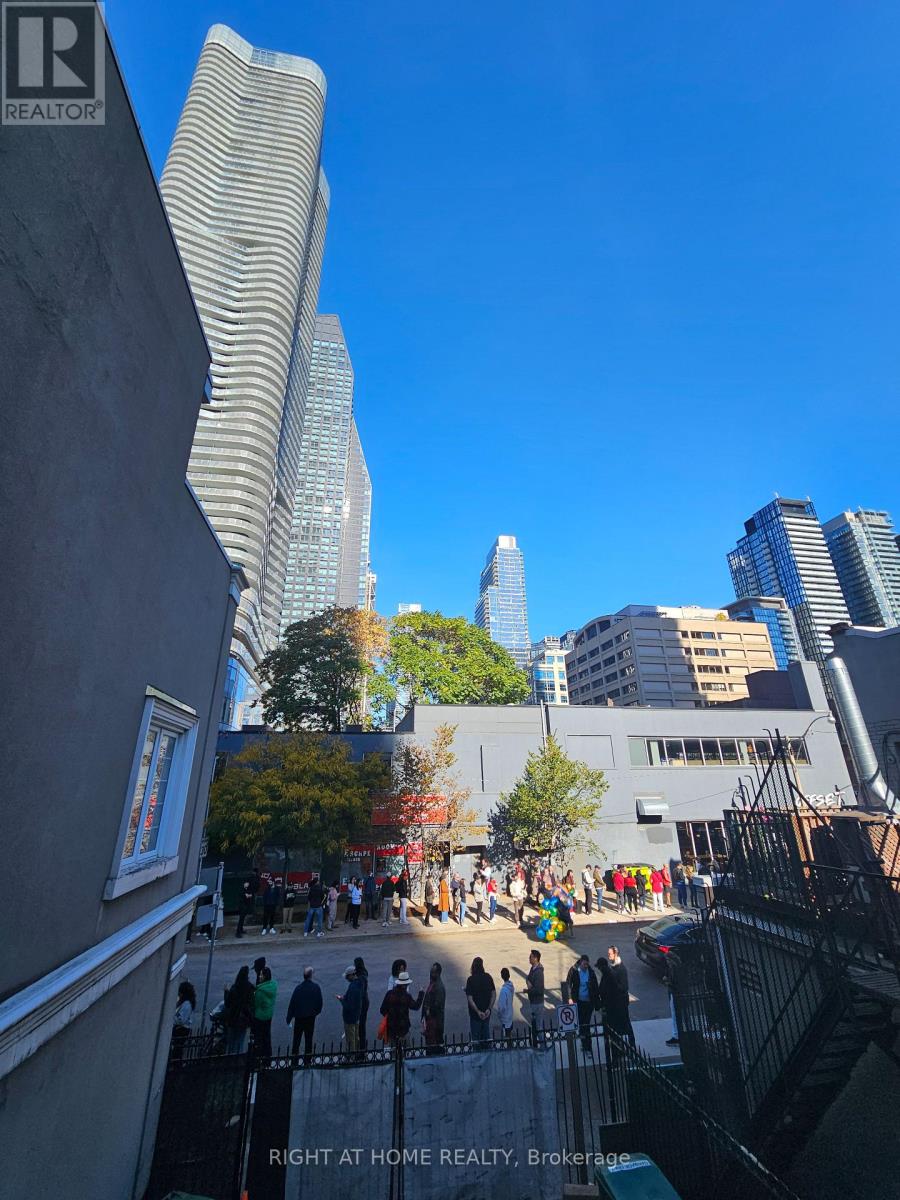 207 - 524 Yonge Street, Toronto, Ontario  M4Y 1X9 - Photo 29 - C14115610