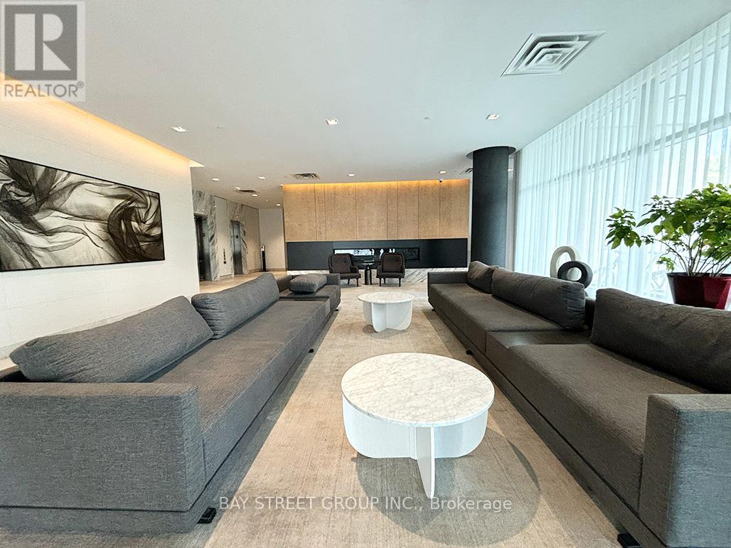 1001 - 180 Fairview Mall Dr, Toronto, Ontario  M2J 0G4 - Photo 14 - C14115616