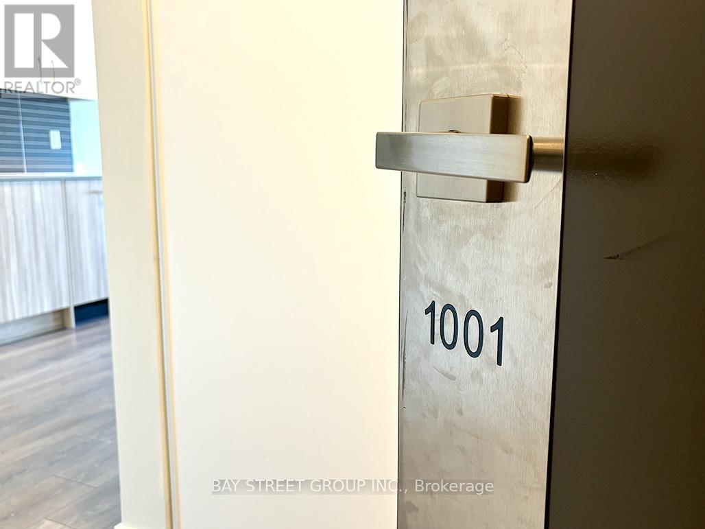 1001 - 180 Fairview Mall Dr, Toronto, Ontario  M2J 0G4 - Photo 3 - C14115616