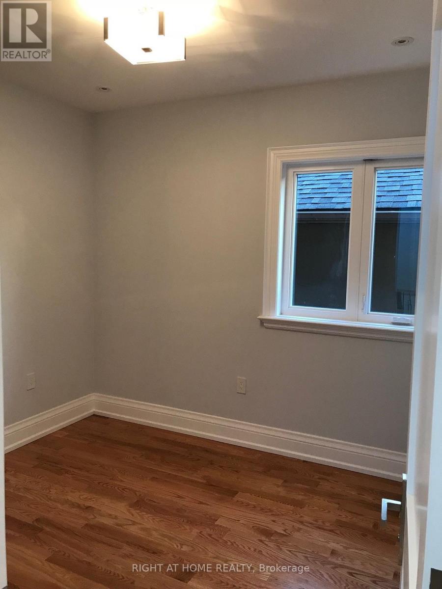 152 Randolph Road, Toronto, Ontario  M4G 3S4 - Photo 15 - C14115698