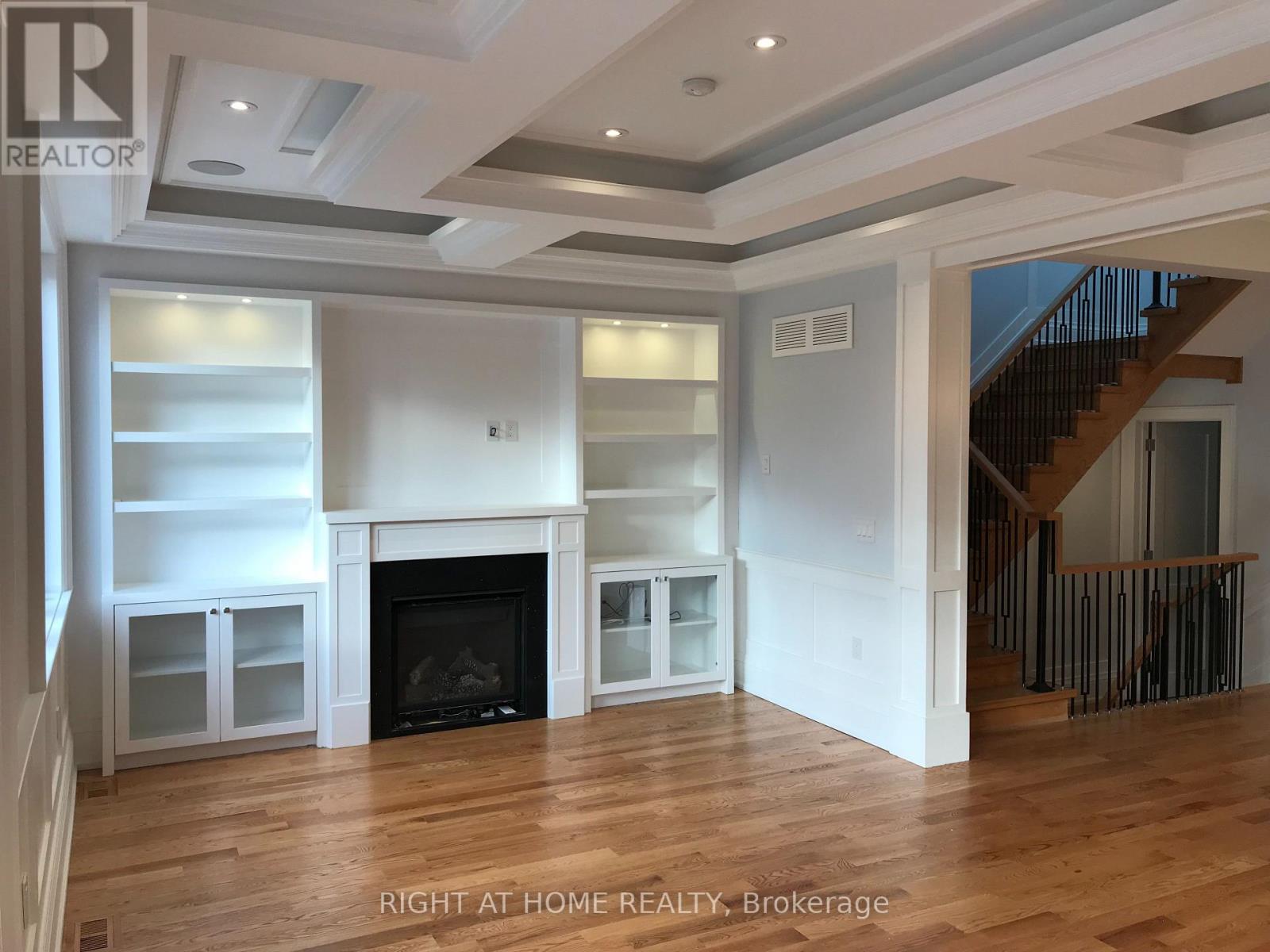 152 Randolph Road, Toronto, Ontario  M4G 3S4 - Photo 3 - C14115698