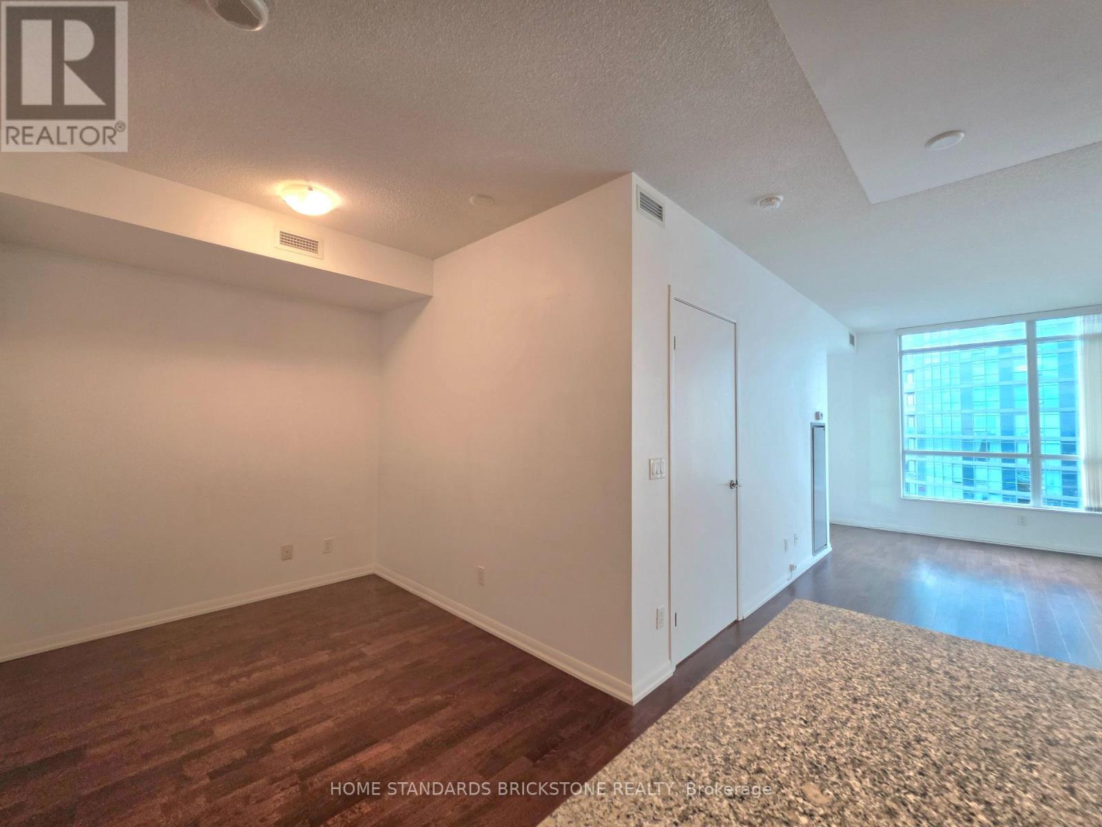 2708 - 215 Fort York Boulevard, Toronto, Ontario  M5V 4A2 - Photo 12 - C14115700