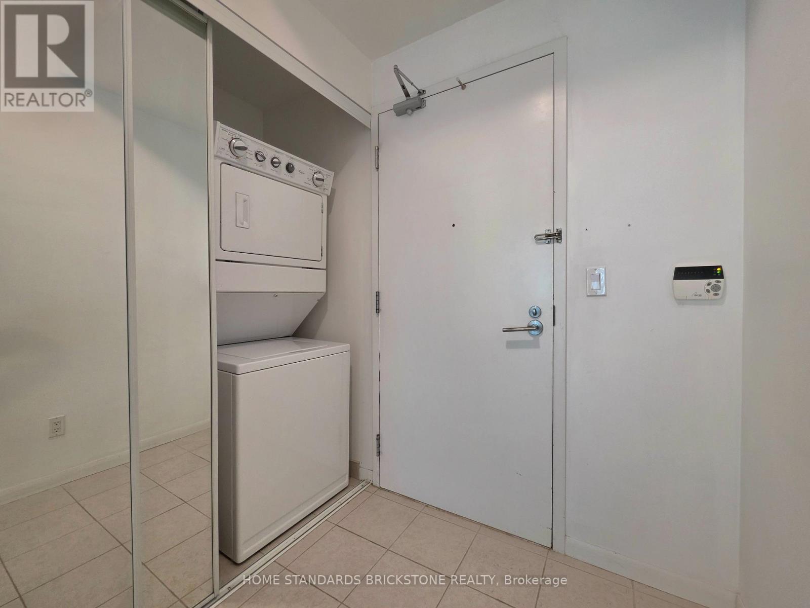 2708 - 215 Fort York Boulevard, Toronto, Ontario  M5V 4A2 - Photo 16 - C14115700