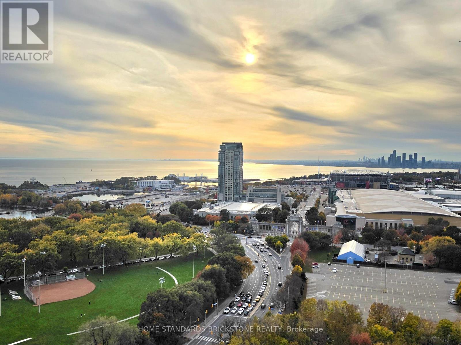 2708 - 215 Fort York Boulevard, Toronto, Ontario  M5V 4A2 - Photo 21 - C14115700