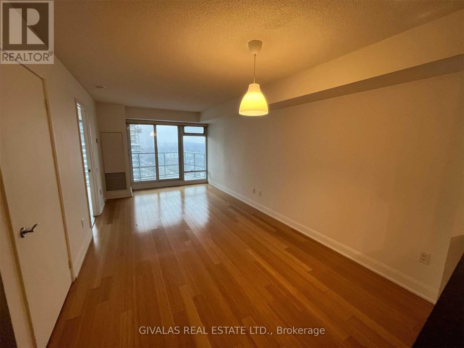2412 - 2181 Yonge Street, Toronto, Ontario  M4S 3H7 - Photo 2 - C14115732