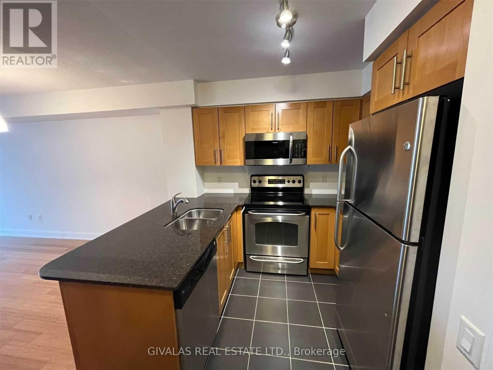 2412 - 2181 Yonge Street, Toronto, Ontario  M4S 3H7 - Photo 4 - C14115732