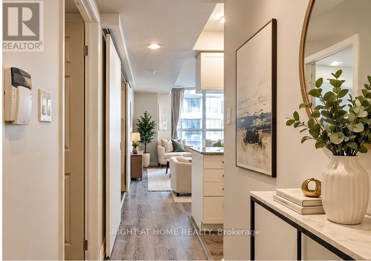 222 - 230 QUEENS QUAY W, Toronto, Ontario