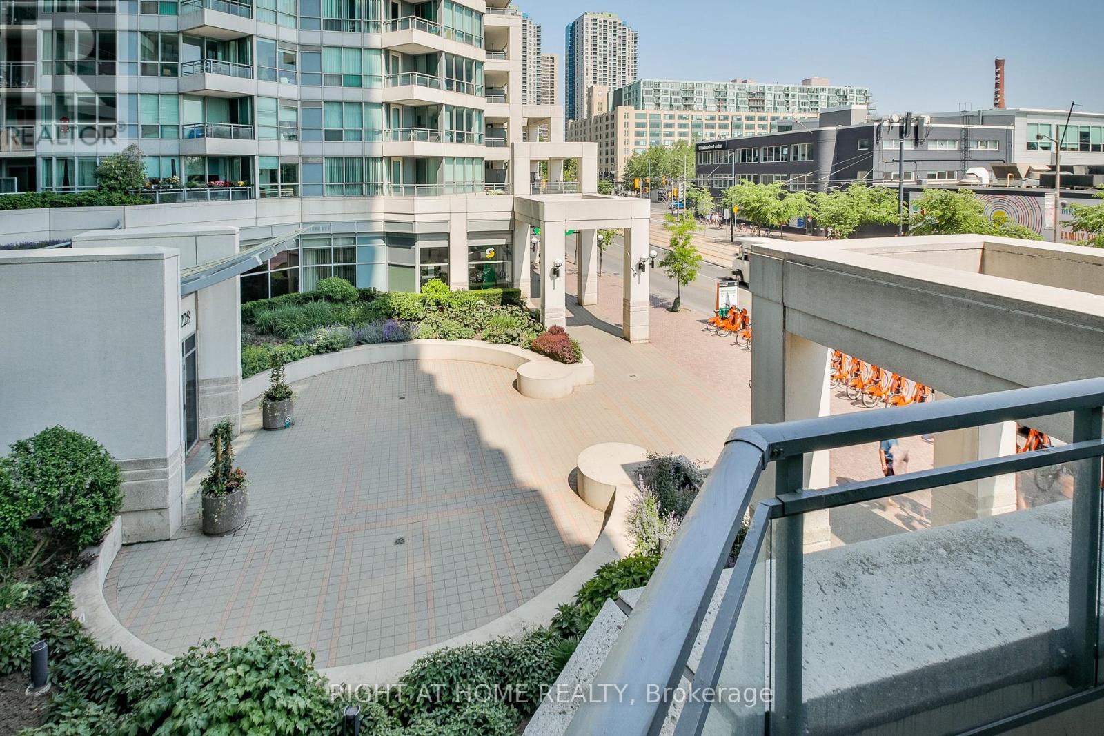 222 - 230 Queens Quay W, Toronto, Ontario  M5J 2Y7 - Photo 33 - C14115756