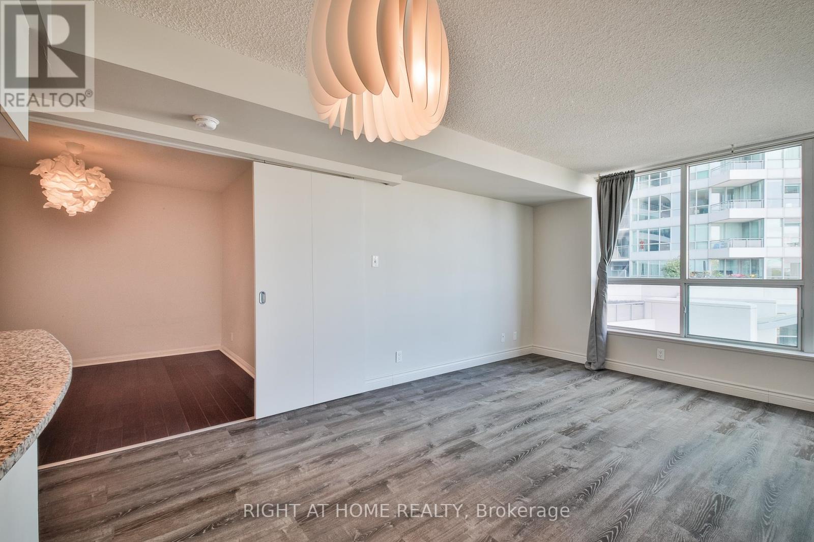 222 - 230 Queens Quay W, Toronto, Ontario  M5J 2Y7 - Photo 34 - C14115756