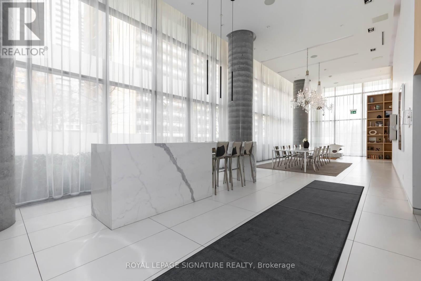 2805 - 185 Roehampton Avenue, Toronto, Ontario  M4P 0C6 - Photo 21 - C14115806
