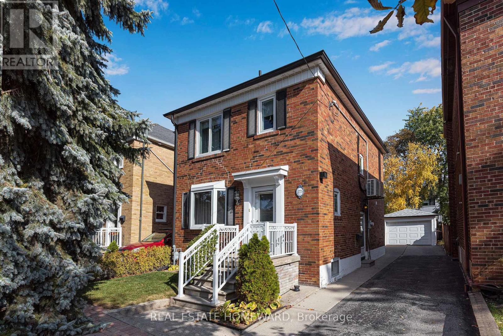 275 BLANTYRE AVENUE, Toronto, Ontario