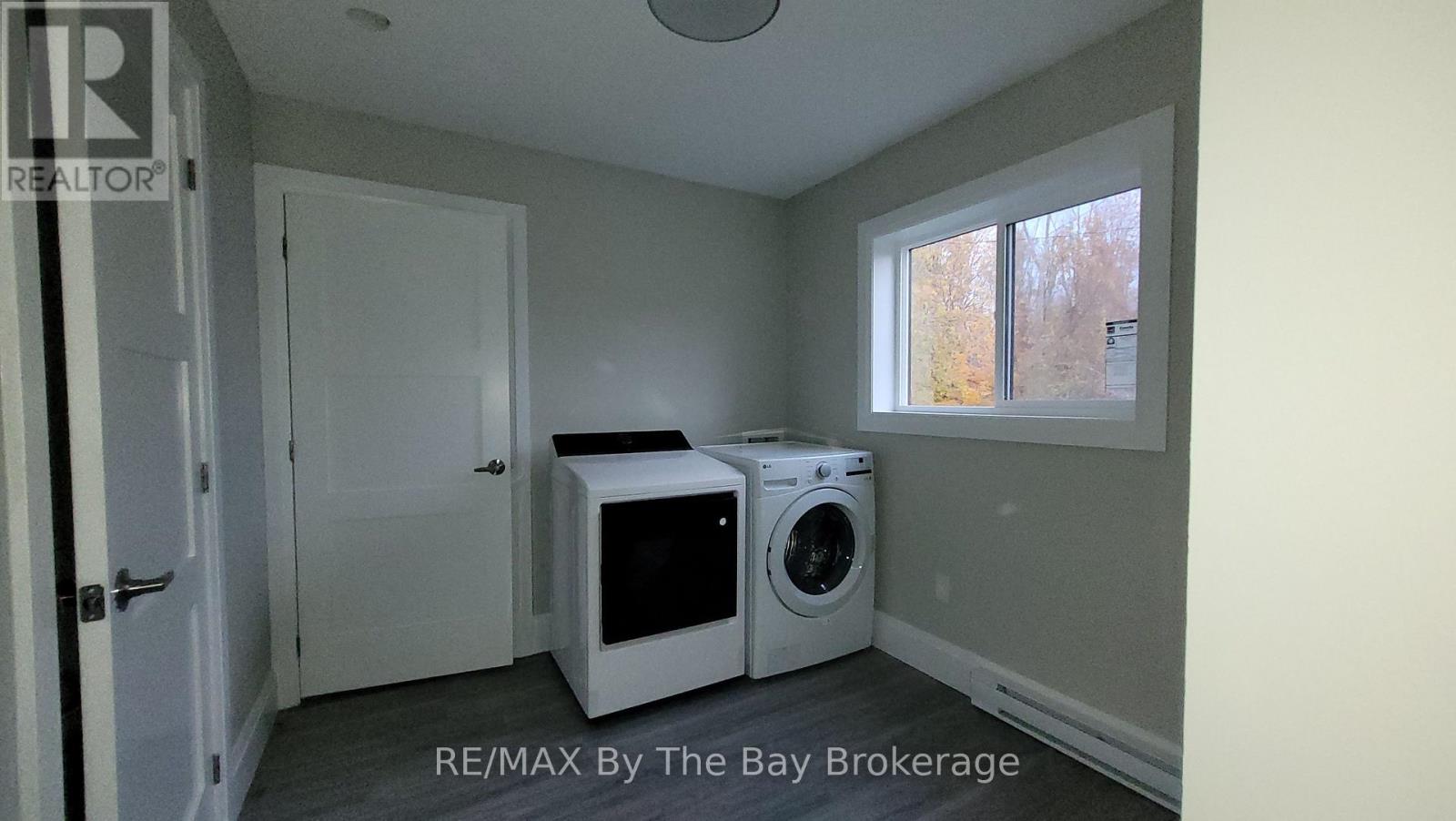 #1 - 436 5th Avenue, Tay (Port Mcnicoll), Ontario  L0K 1R0 - Photo 3 - S14115708