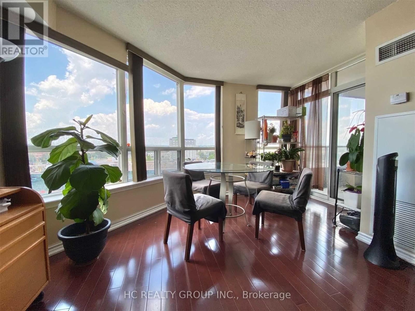 710 - 9015 Leslie Street, Richmond Hill, Ontario  L4B 3B6 - Photo 2 - N14115642