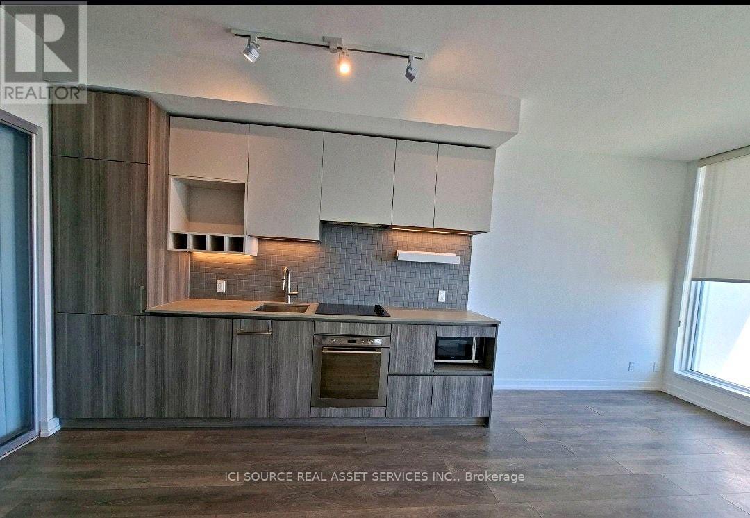 5207 - 5 Buttermill Avenue, Vaughan (Vaughan Corporate Centre), Ontario  L4K 0J5 - Photo 2 - N14115706