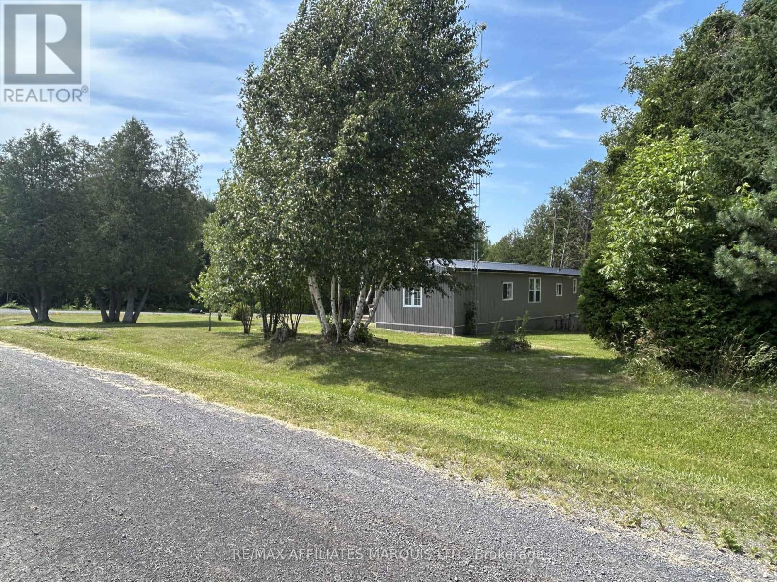 2743 Grysewood Private Lane, North Stormont, Ontario  K0C 1T0 - Photo 2 - X14115668