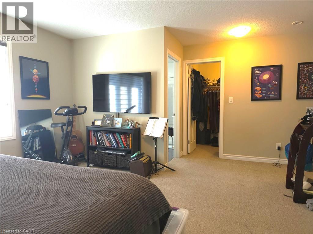 423 Avens Street, Waterloo, Ontario  N2V 0B5 - Photo 12 - 40873858