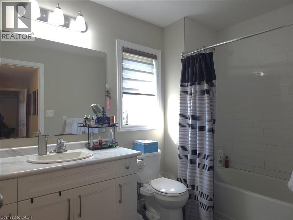 423 Avens Street, Waterloo, Ontario  N2V 0B5 - Photo 13 - 40873858
