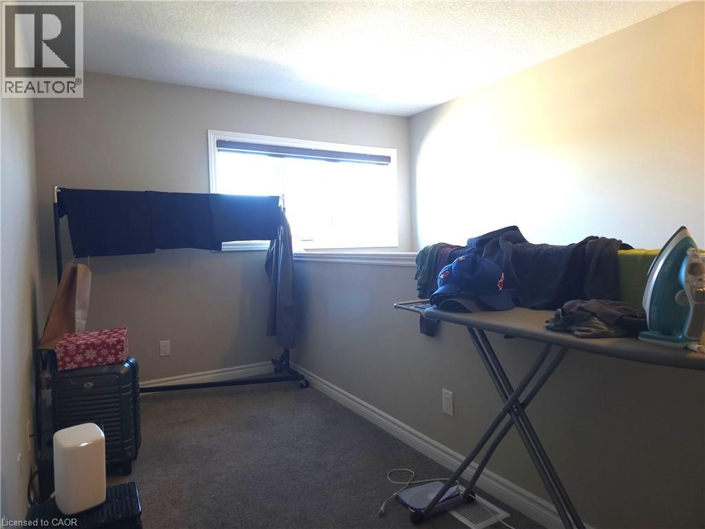423 Avens Street, Waterloo, Ontario  N2V 0B5 - Photo 16 - 40873858