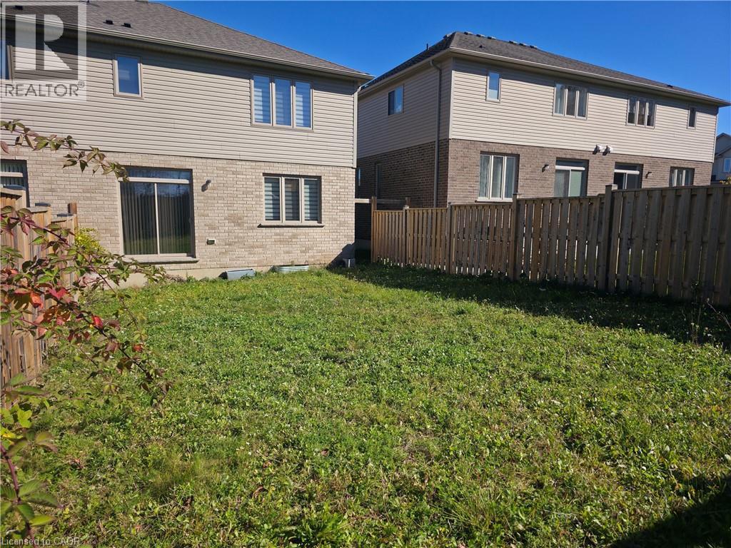 423 Avens Street, Waterloo, Ontario  N2V 0B5 - Photo 18 - 40873858