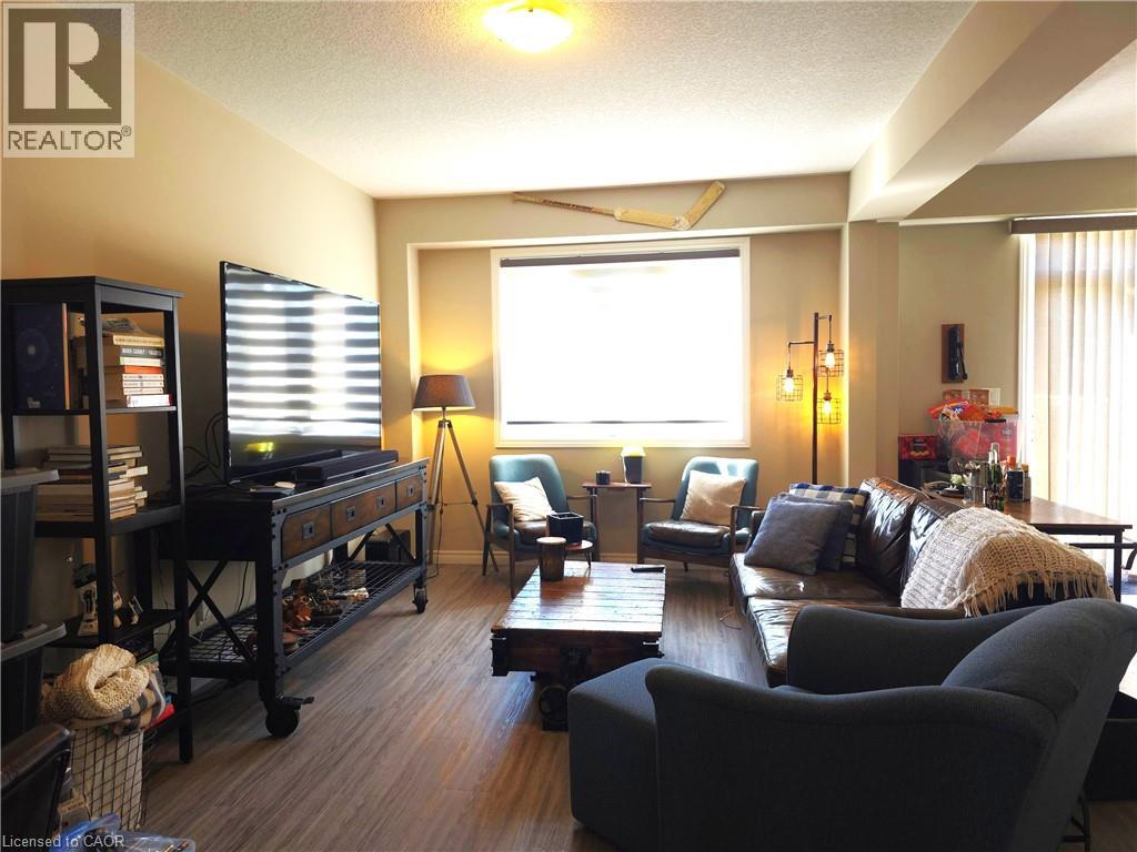423 Avens Street, Waterloo, Ontario  N2V 0B5 - Photo 4 - 40873858