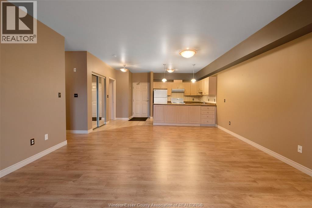 5995 Ellis Unit# 219, Lasalle, Ontario  N9H 2P1 - Photo 2 - 26026158